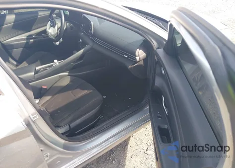 2021 Hyundai Elantra Sel z USA, uszkodzony, nr VIN 5NPLS4AG9MH005510